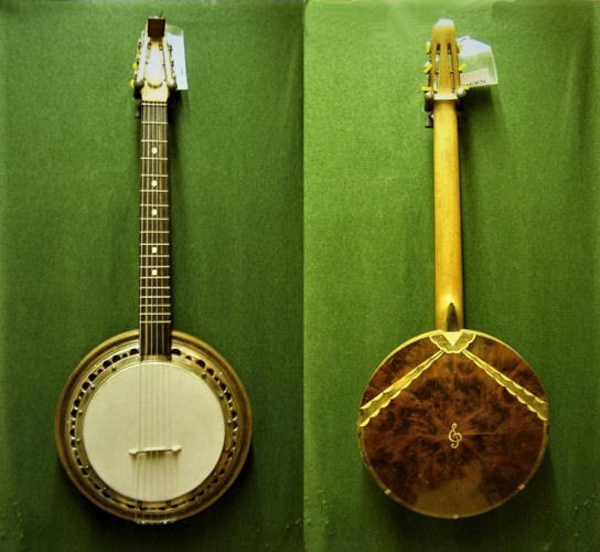 Pajot guitar banjo